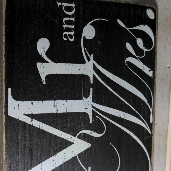 Mr. and Mrs. photo holder block - Picture 2 of 6